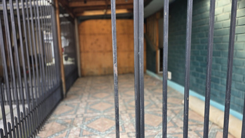 Vendo Amplia Casa En Villa España, Los Ángeles
