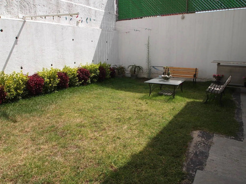 A Precio De Remate Casa 6a Seccion Lomas Verdes Impecable
