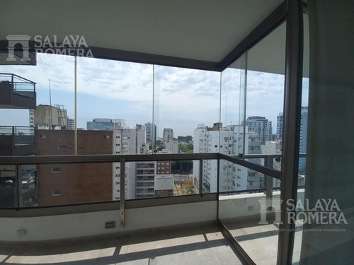 Imagen 4 de 21 de Piso 4 Ambientes Con Dependencia En La Isla De Olivos