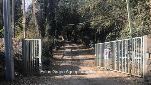 Con Playa Y Orilla Rio En Santuario Naturaleza En Arrayan