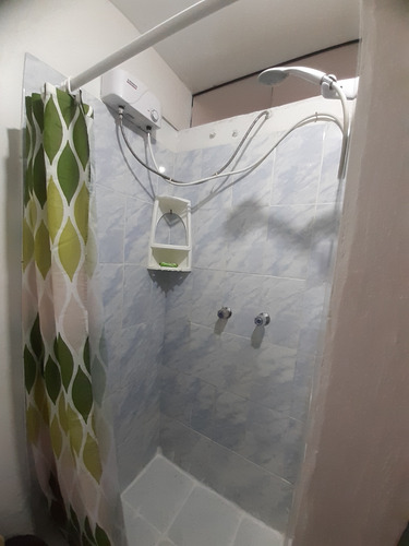 Alqu.full Amoblado Maximo2personas S/150 La Noche Entrd.ind.