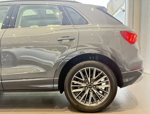 Audi Q3 1.4 35 Tfsi Ambition Plus