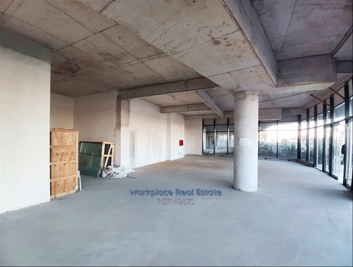 Imagen 2 de 7 de Excelente Local Comercial En Puerto Del Buceo