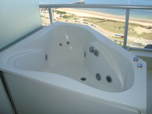 Imagen 4 de 14 de Alquiler Punta Del Este Parada 4 Mansa Season Tower