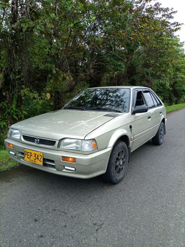 Mazda 323 1.3 Hs