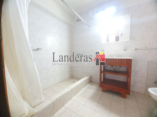 Imagen 5 de 30 de Venta En Block - Dos Casas Sobre Lote Propio