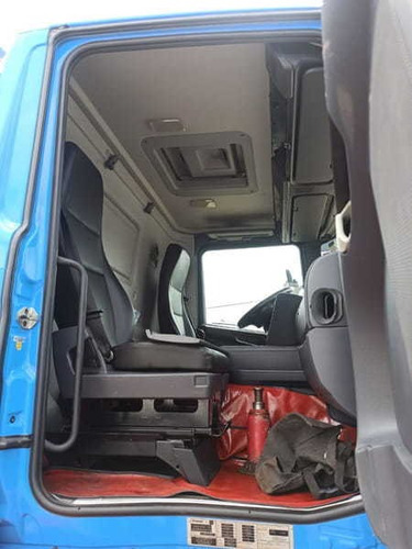 Imagem 10 de 15 de Scania G-440 B 8x4 2p Diesel E5 2019