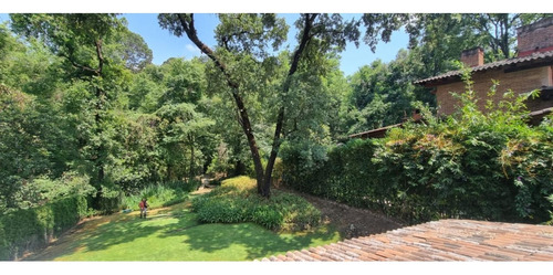Gran Ubicacion De Esta Casa En Venta Y Renta