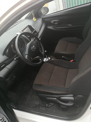 Toyota Yaris Hb