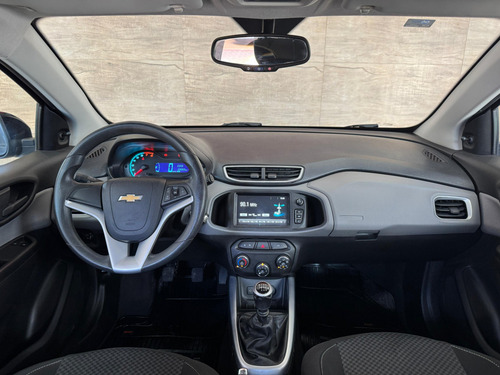 Chevrolet Onix ONIX HATCH LT 1.0 8V FlexPower 5p Mec.