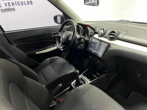 Suzuki Swift 1.2 Híbrido