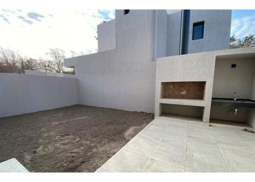 Imagen 15 de 16 de Increíble Casa En Venta - Villa Belgrano