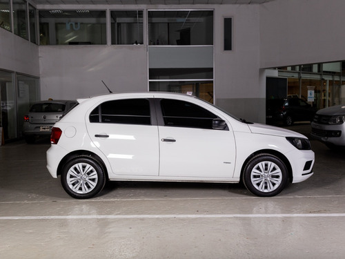 Imagen 3 de 15 de Volkswagen Gol Trend