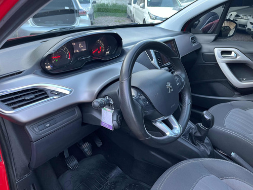 Peugeot 208 1.6 Allure