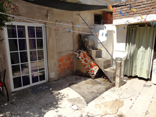 Ph 4 Amb. En Venta Más Depto O Quincho En Lanus