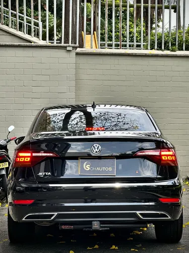 Volkswagen Jetta 1.4 Tsi R-line