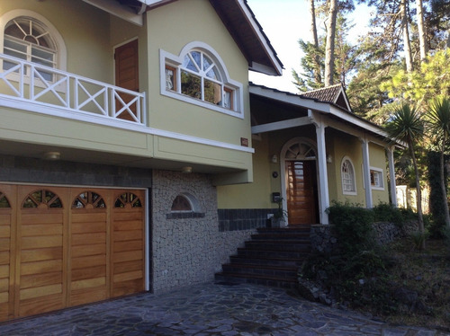Imagen 2 de 30 de Preciosa Casa En Villa Gesell - 4 Amb.