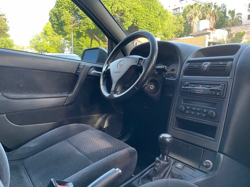 Imagen 7 de 7 de Chevrolet Astra Ii Gls 2.0 N 8v 5ptas