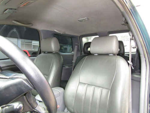 Imagen 12 de 15 de Toyota Rav 4 Campero