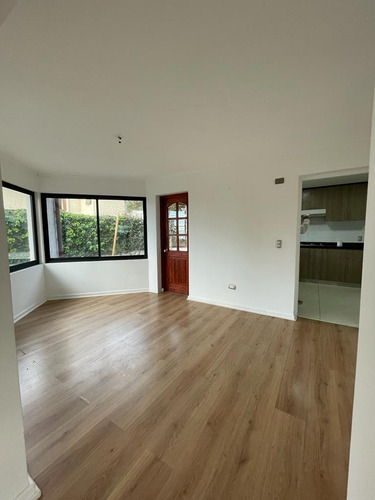 Broker Bosques 3d- Escrit- Piscina- 3 B- Llegar Y Habitar