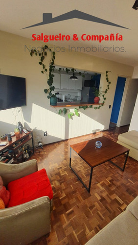 Apartamento En Alquiler Temporal De 2 Dormitorios En Cordón. Completamente Amoblado!