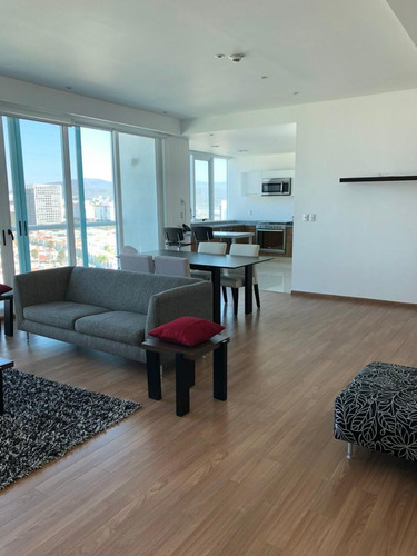 Imagen 4 de 21 de En Renta Precioso Departamento Amueblado En Juriquilla Tower