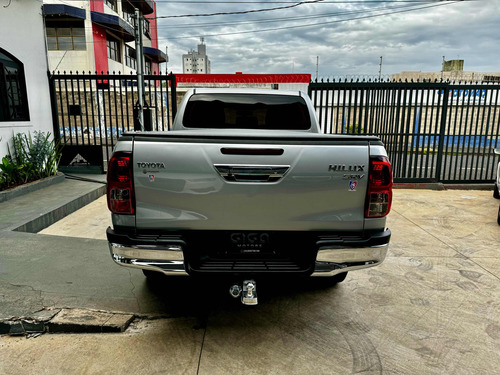 Toyota Hilux 2.8 Tdi Srv Cab. Dupla 4x4 Aut. 4p