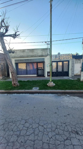 Casa En Venta En La Plata.