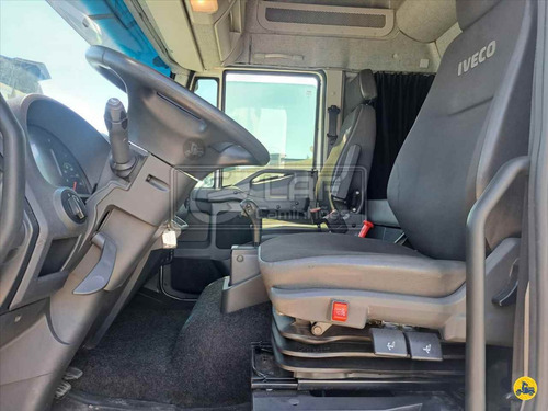 Iveco Tector 240e30 6x2 Teto Alto Gabinado No Sider 11,50
