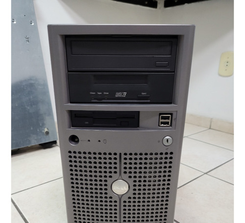 Servidor Dell Poweredge 800