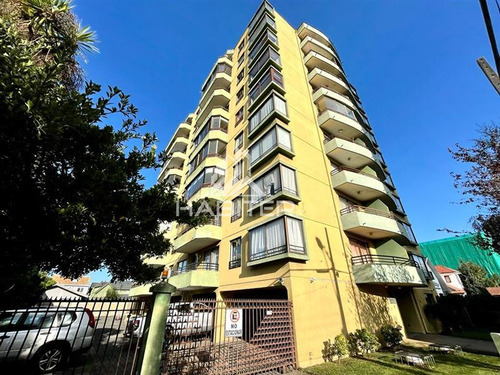 Departamento En Venta De 3 Dorm. En Temuco