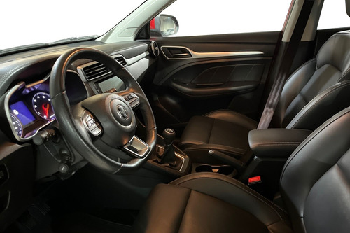 MG Zs 1.5 Com Mt
