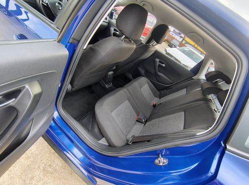 Volkswagen Polo 1.6 Comfortline Plus Mt
