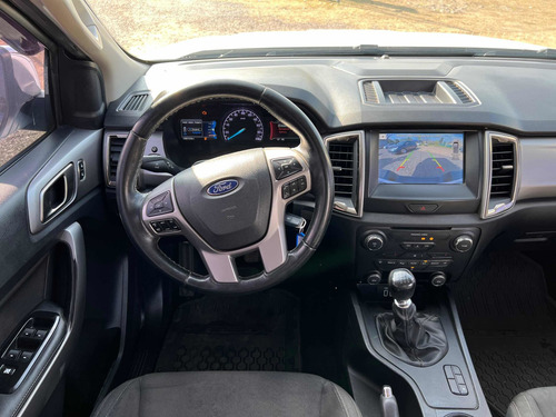 Imagen 7 de 11 de Ford Ranger 3.2 Cd Xlt Tdci 200cv Manual 4x2