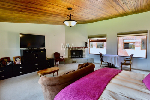 Imagen 16 de 30 de San Jerónimo Lídice - Casa Con Alberca En Venta / House Wit