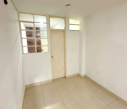 Arriendo Apartaestudio En Primer Piso Con Patio Barrio La Flora Norte De Cali