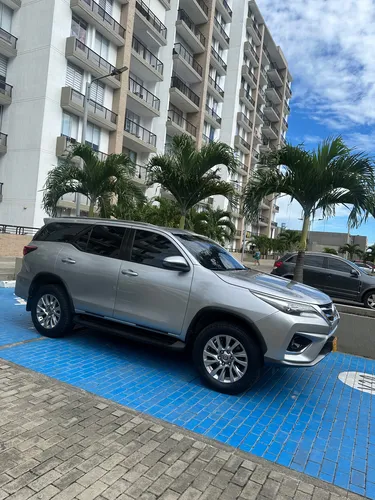 Toyota Fortuner 2.4 Street At 7As