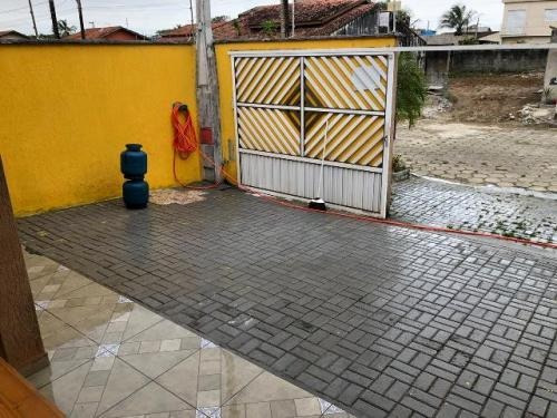 Imagem 2 de 14 de Casa No Parque Augustus A 1km Do Mar Em Itanhaém