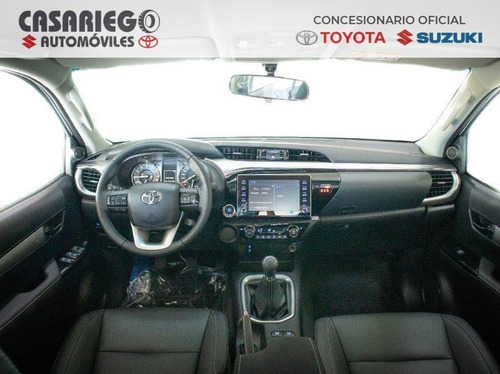 Toyota Hilux Srv 4x2 Nafta 2.7 2021 0km