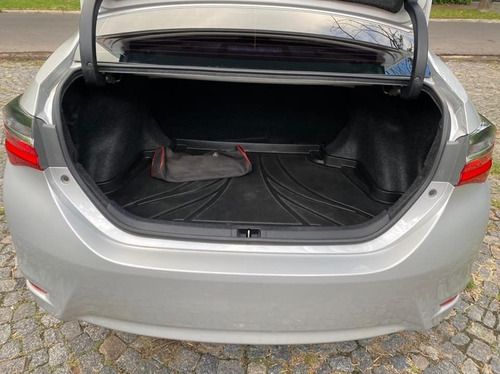 Liquido Toyota Corolla Seg 2017 Tope De Gama 67.000km Nuevo!
