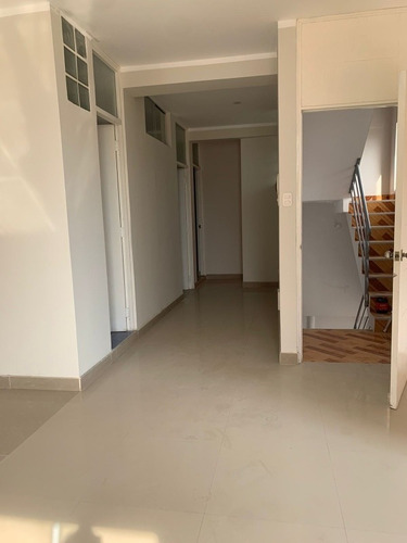 Imagen 6 de 9 de Se Alquila Hermoso Apartamento