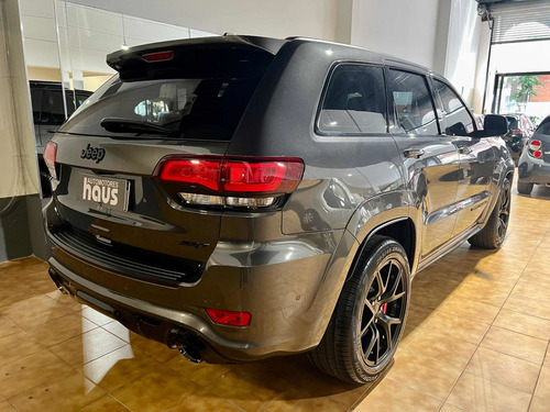 Imagen 5 de 25 de Jeep Grand Cherokee 2018 6.4 Srt Atx 465hp At