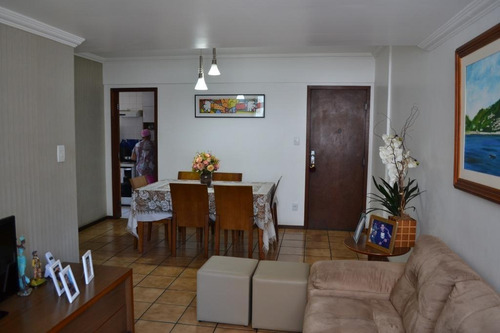 Apartamento À Venda, 3 Quartos, 1 Suíte, 1 Vaga, Itaigara - Salvador/ba - 133