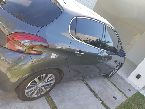 Peugeot 208 1.6 Feline Tiptronic 2018
