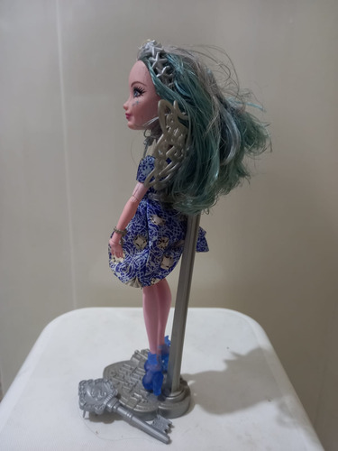 Ever After High Farrah Goodfairy Core Royals & Rebels Wave 6