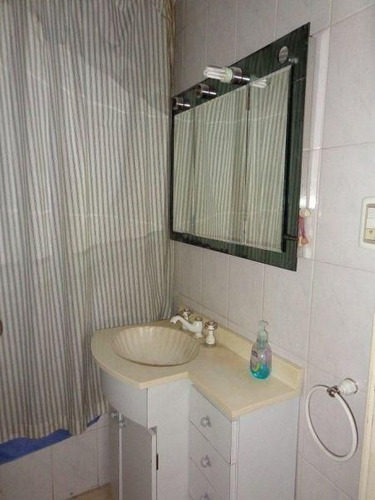 Imagen 8 de 9 de 3 Ambientes, Amplio Living Muy Luminoso