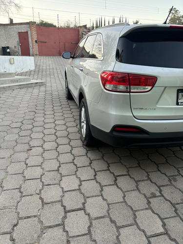 Kia Sorento 2.4 Lx At