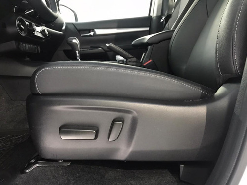 Imagem 12 de 14 de Toyota Hilux Cd Srv 4x4