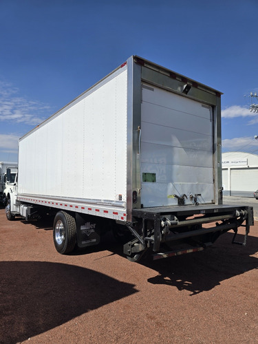 Rabon Freightliner M2 2017 Refrigerado Torton