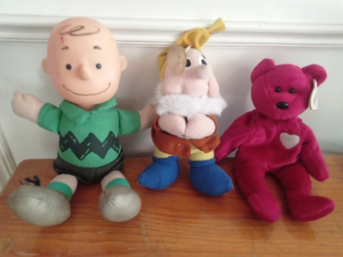 3 Peluches Usados Charlie Brown Happy Disney Y Beanie Baby